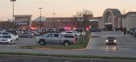Police investigating after shooting at Oak Park Mall